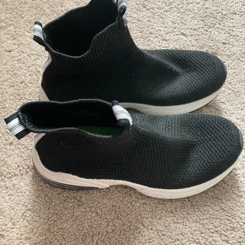 Boy’s Zara Sneakers EU32/US 13.5